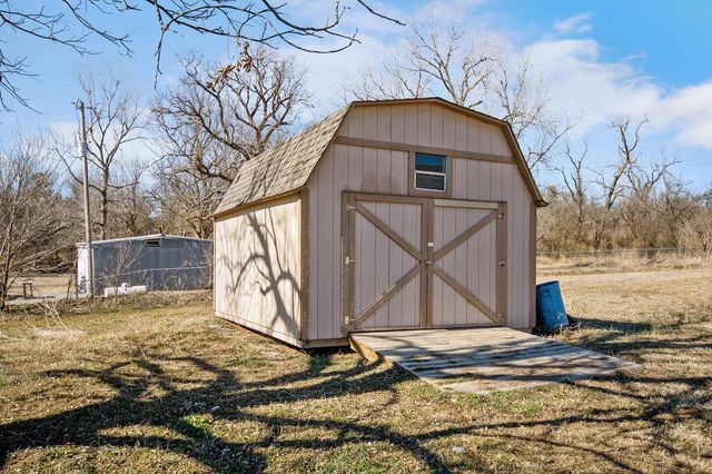 20945 NE 50th Street, Harrah, OK 73045