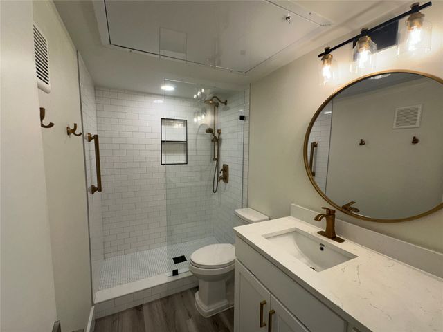 4748 Old Bent Tree Lane 1707, Dallas, TX 75287