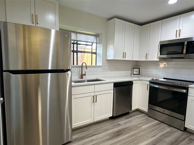 4748 Old Bent Tree Lane 1707, Dallas, TX 75287