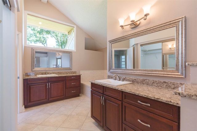 1405 OXFORDSHIRE COURT, Brandon, FL 33510