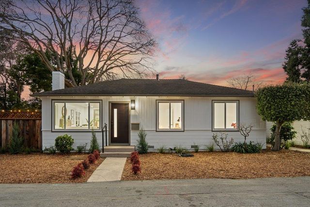 576 Green Manor Court, Palo Alto, CA 94301