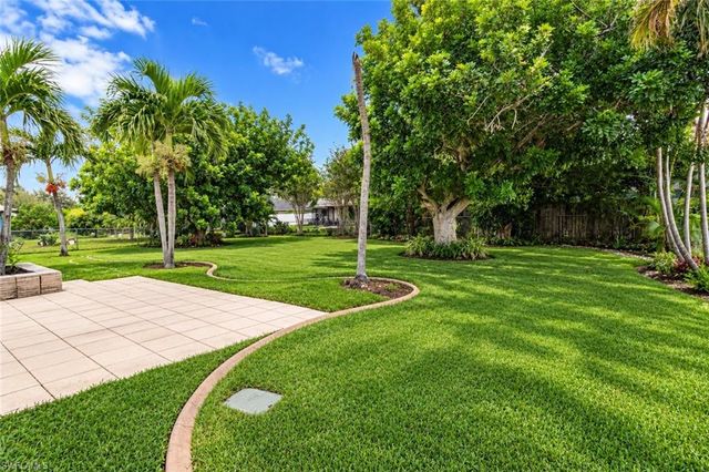715 9th AVE, Cape Coral, FL 33990