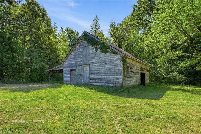 2275 River Road, Richfield, NC 28137