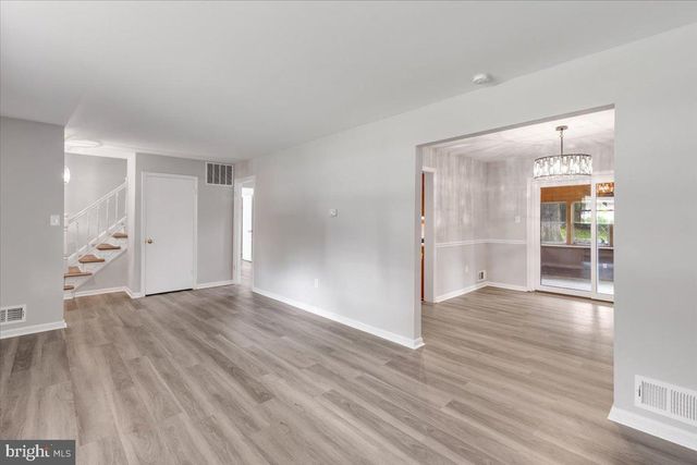 5605 VENTNOR LN, Springfield, VA 22151