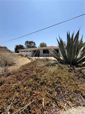 18373 Avenue D, Perris, CA 92570