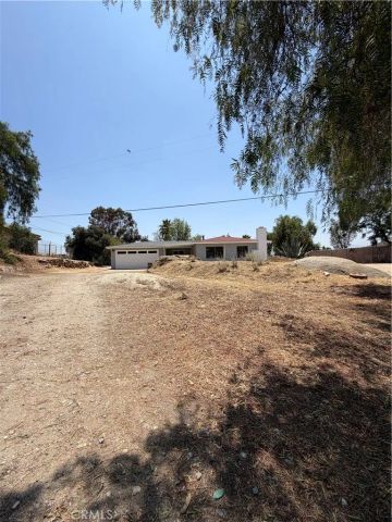 18373 Avenue D, Perris, CA 92570