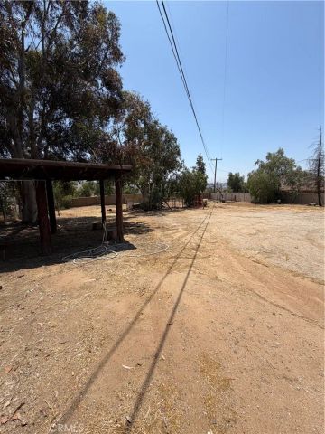 18373 Avenue D, Perris, CA 92570