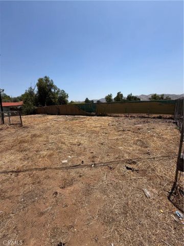 18373 Avenue D, Perris, CA 92570