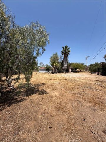 18373 Avenue D, Perris, CA 92570