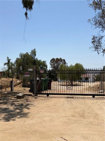 18373 Avenue D, Perris, CA 92570