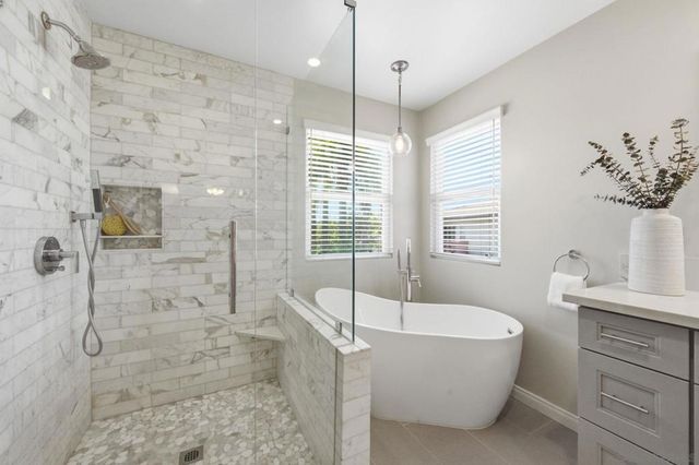 11478 Swan Lake, San Diego, CA 92131
