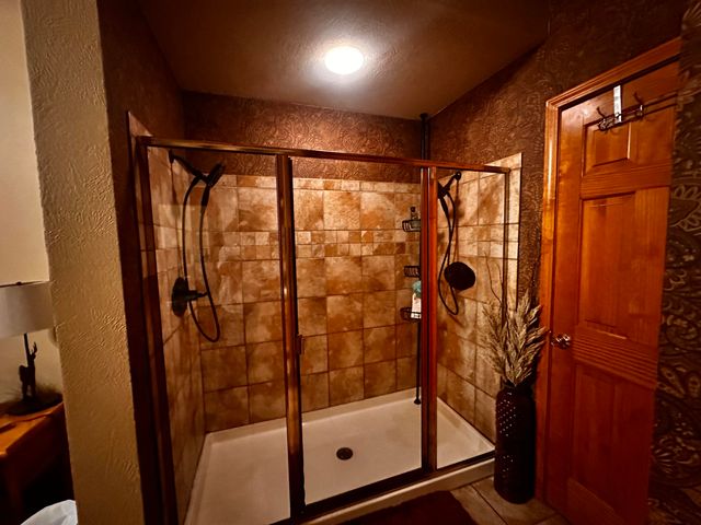 264 Oak Ridge Road, Branson, MO 65616