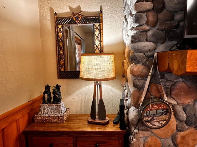 264 Oak Ridge Road, Branson, MO 65616