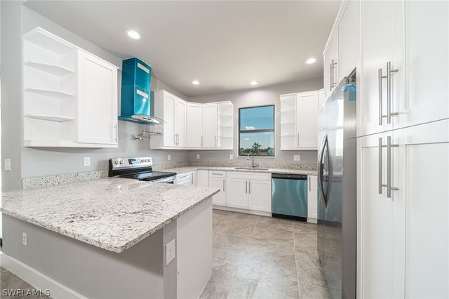 2458 NW 21st TER, Cape Coral, FL 33993