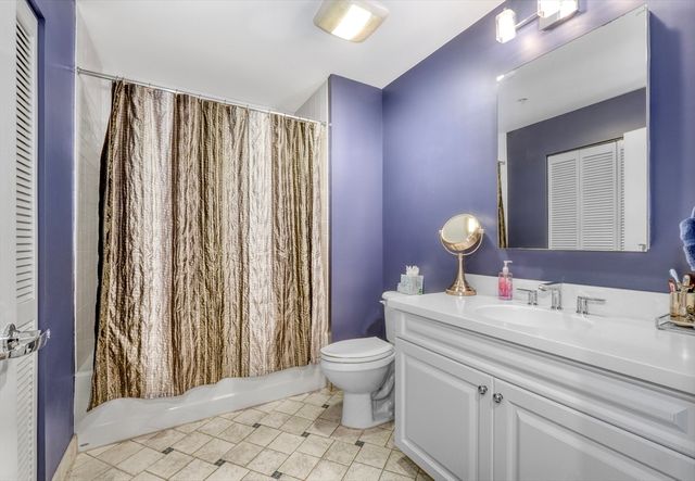 2 Rollins St D603, Boston, MA 02118