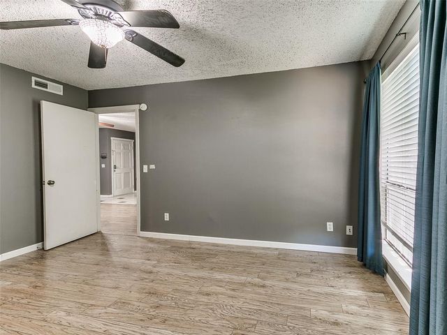 801 Cardinal Creek Boulevard C, Norman, OK 73072