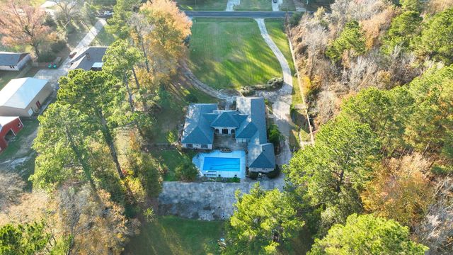 1024 Hatchell Ln, Denham Springs, LA 70726