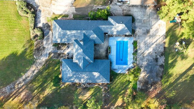 1024 Hatchell Ln, Denham Springs, LA 70726