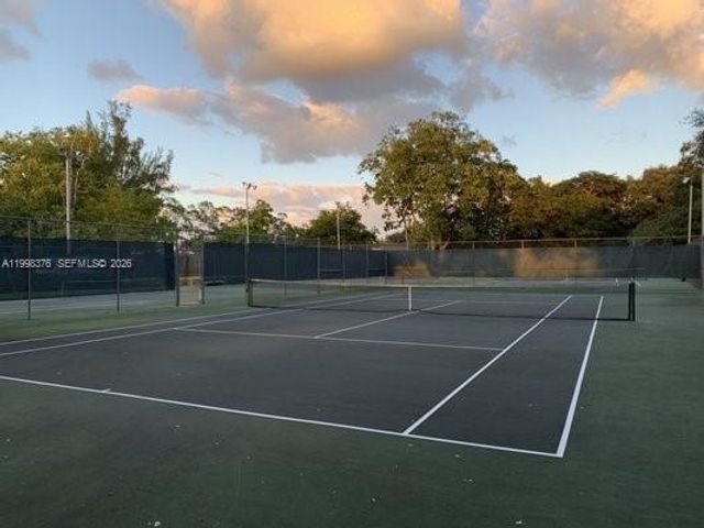 9460 Tangerine Pl 404, Davie, FL 33324