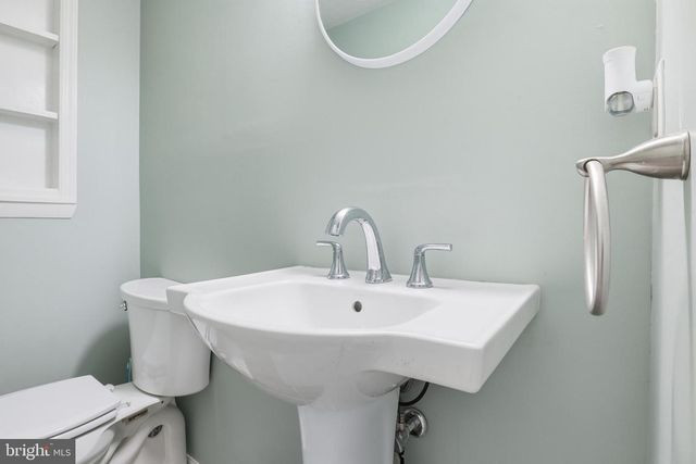 715 CLASTER BLVD, Dauphin, PA 17018