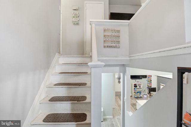 715 CLASTER BLVD, Dauphin, PA 17018