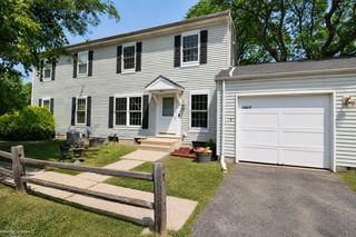 38615 Diamond Head Court, Clinton Township, MI 48038