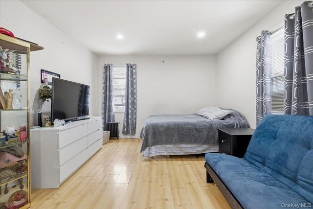 9219 218th Street, Queens Village, NY 11428