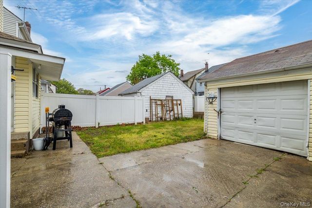 9219 218th Street, Queens Village, NY 11428