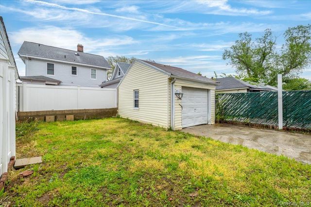 9219 218th Street, Queens Village, NY 11428
