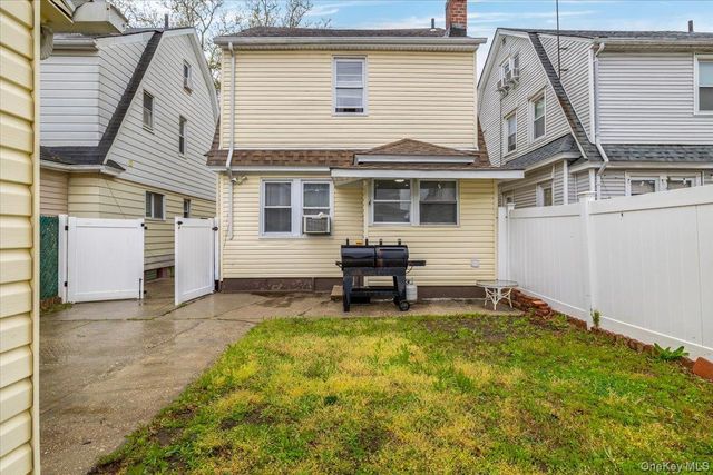 9219 218th Street, Queens Village, NY 11428