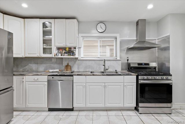 9219 218th Street, Queens Village, NY 11428