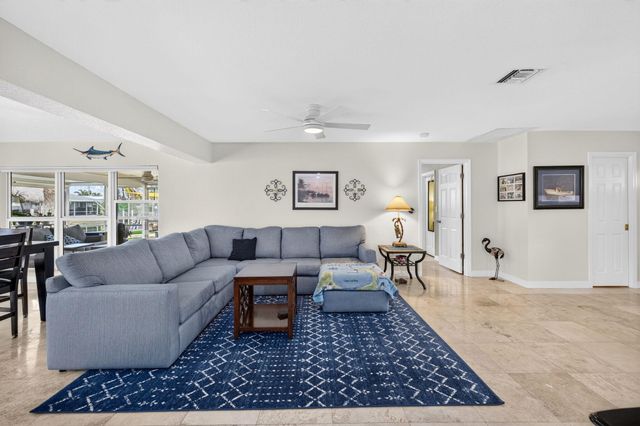943 NAUTILUS Isle, Dania Beach, FL 33004