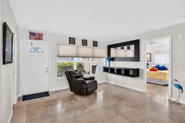 943 NAUTILUS Isle, Dania Beach, FL 33004