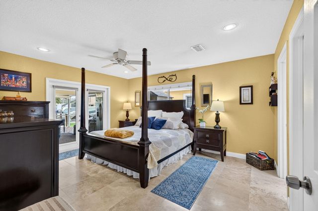 943 NAUTILUS Isle, Dania Beach, FL 33004