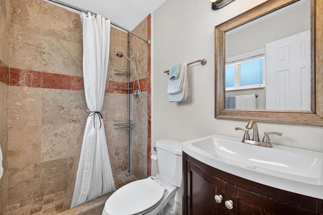 943 NAUTILUS Isle, Dania Beach, FL 33004