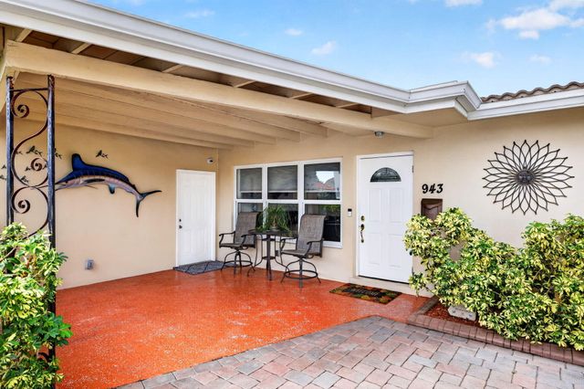 943 NAUTILUS Isle, Dania Beach, FL 33004