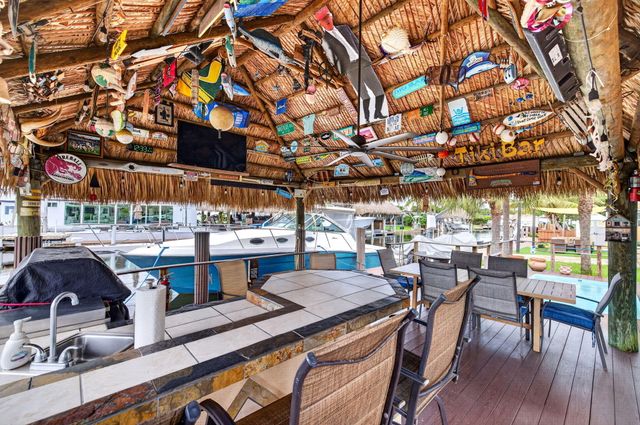 943 NAUTILUS Isle, Dania Beach, FL 33004
