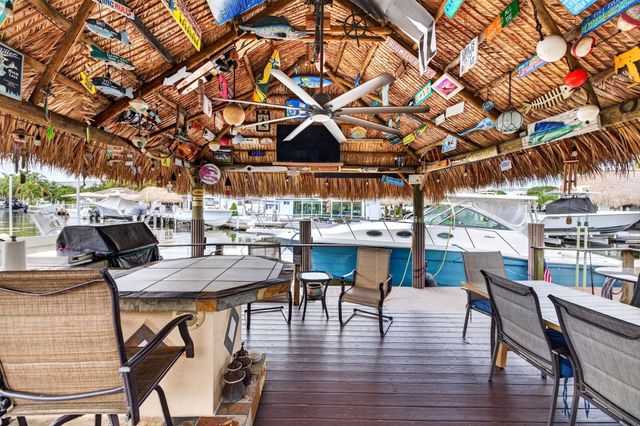 943 NAUTILUS Isle, Dania Beach, FL 33004