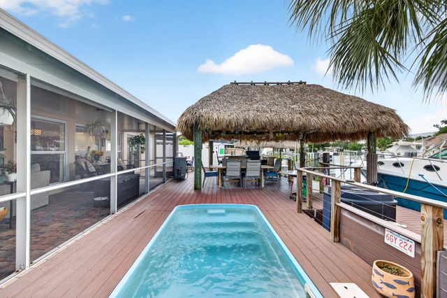 943 NAUTILUS Isle, Dania Beach, FL 33004