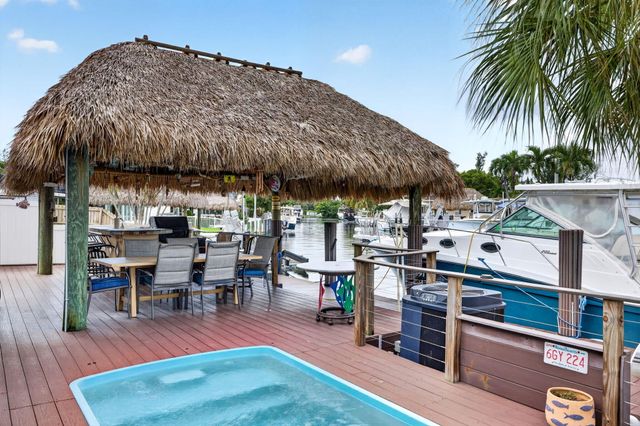 943 NAUTILUS Isle, Dania Beach, FL 33004