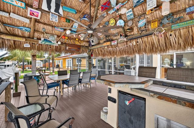 943 NAUTILUS Isle, Dania Beach, FL 33004