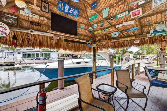 943 NAUTILUS Isle, Dania Beach, FL 33004