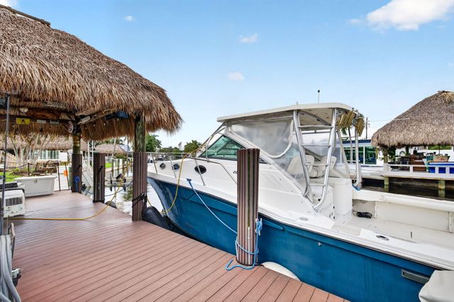 943 NAUTILUS Isle, Dania Beach, FL 33004