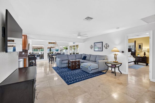 943 NAUTILUS Isle, Dania Beach, FL 33004