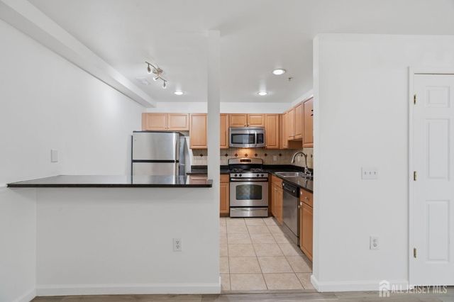 116 Chariot Court, Piscataway, NJ 08854