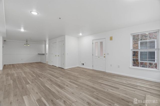 116 Chariot Court, Piscataway, NJ 08854