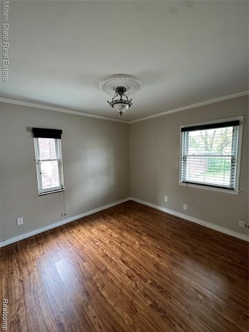 4616 CHOVIN Street, Dearborn, MI 48126