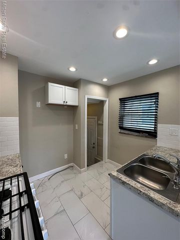 4616 CHOVIN Street, Dearborn, MI 48126