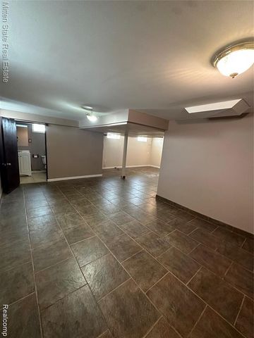 4616 CHOVIN Street, Dearborn, MI 48126