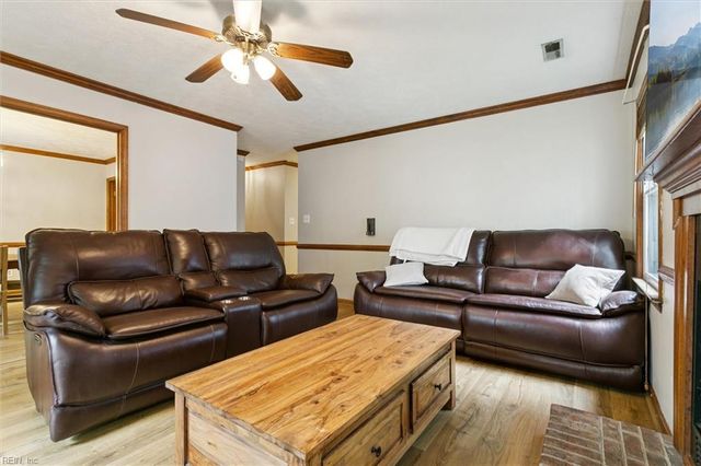 486 Wyn DR, Newport News, VA 23608